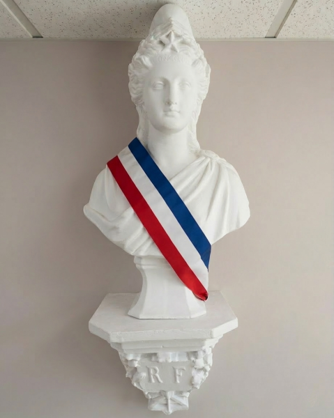 marianne_buste_avec_charpe